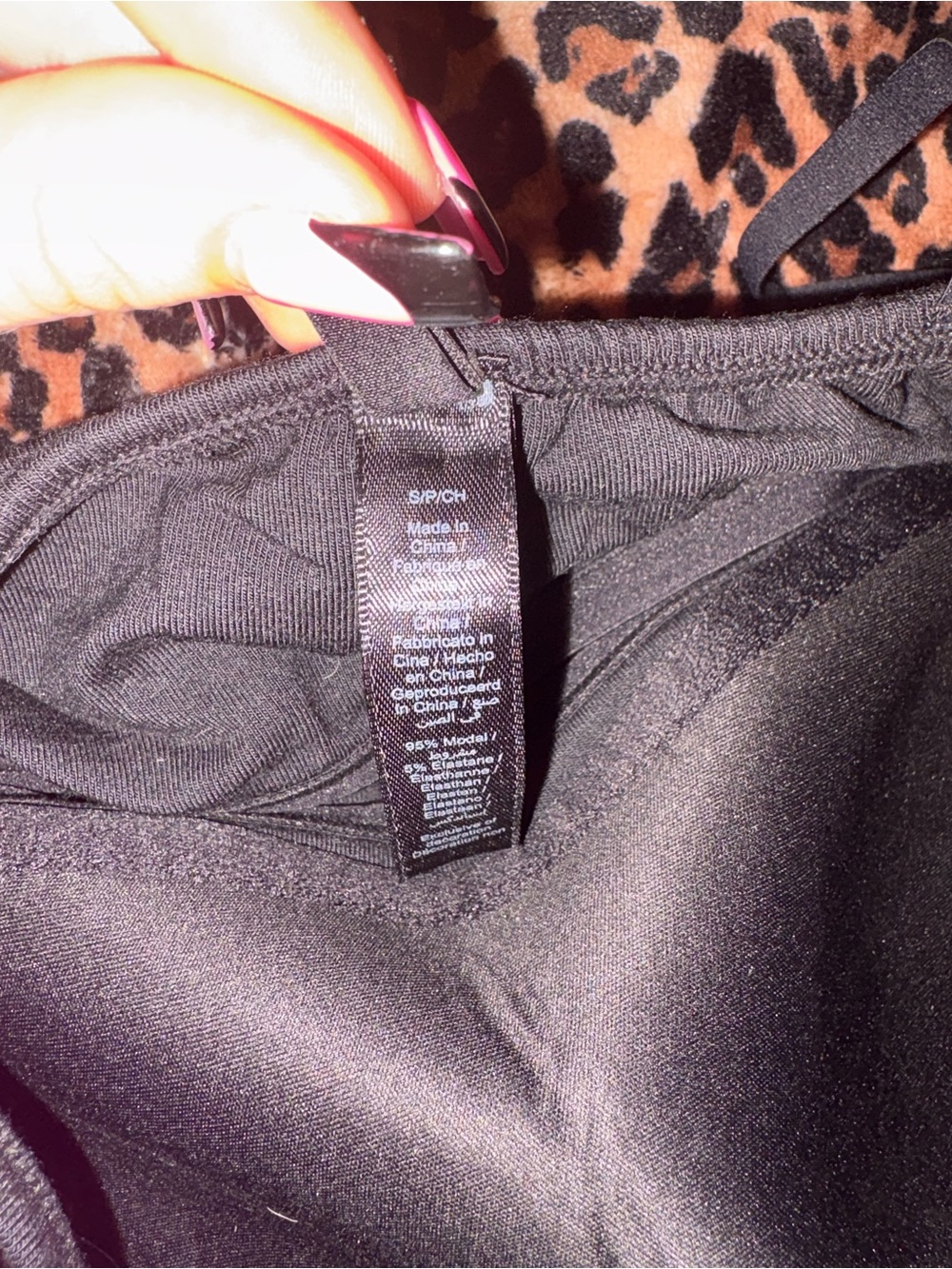SKIMS midi dress with built in bra size small - Picture 3 of 4